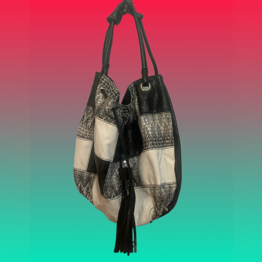 Claire’s Black And White Faux Leather Purse